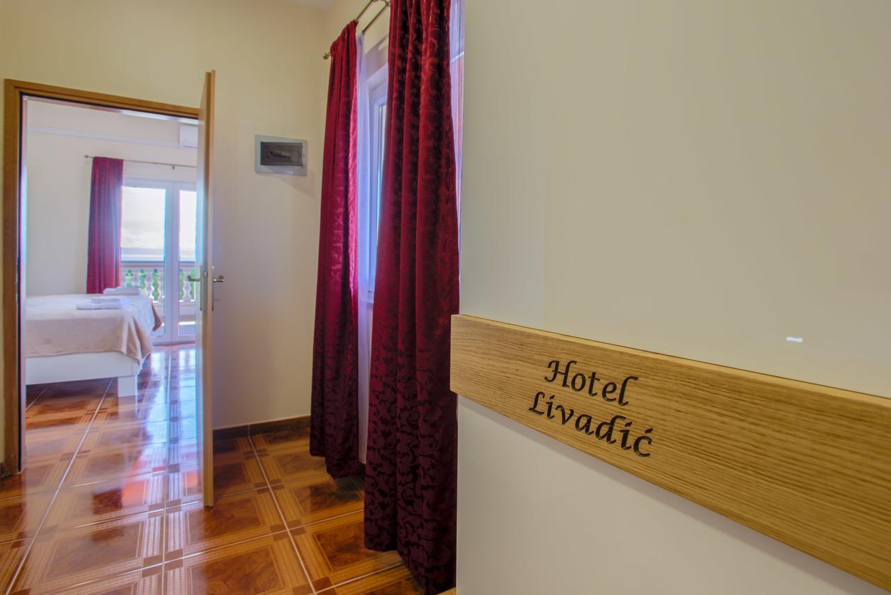 Hotel Livadic & Restaurant Лижнян Экстерьер фото