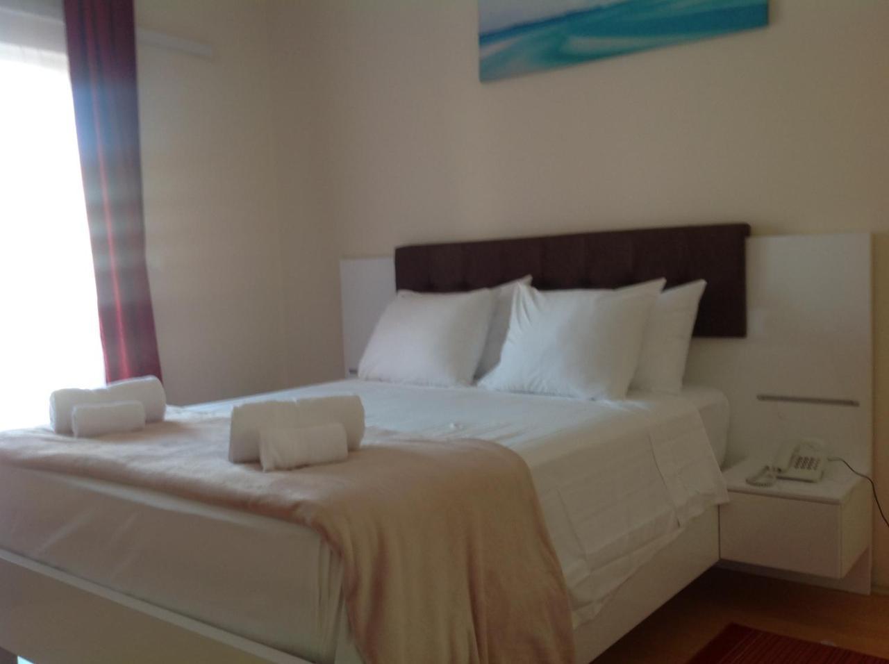 Hotel Livadic & Restaurant Лижнян Экстерьер фото