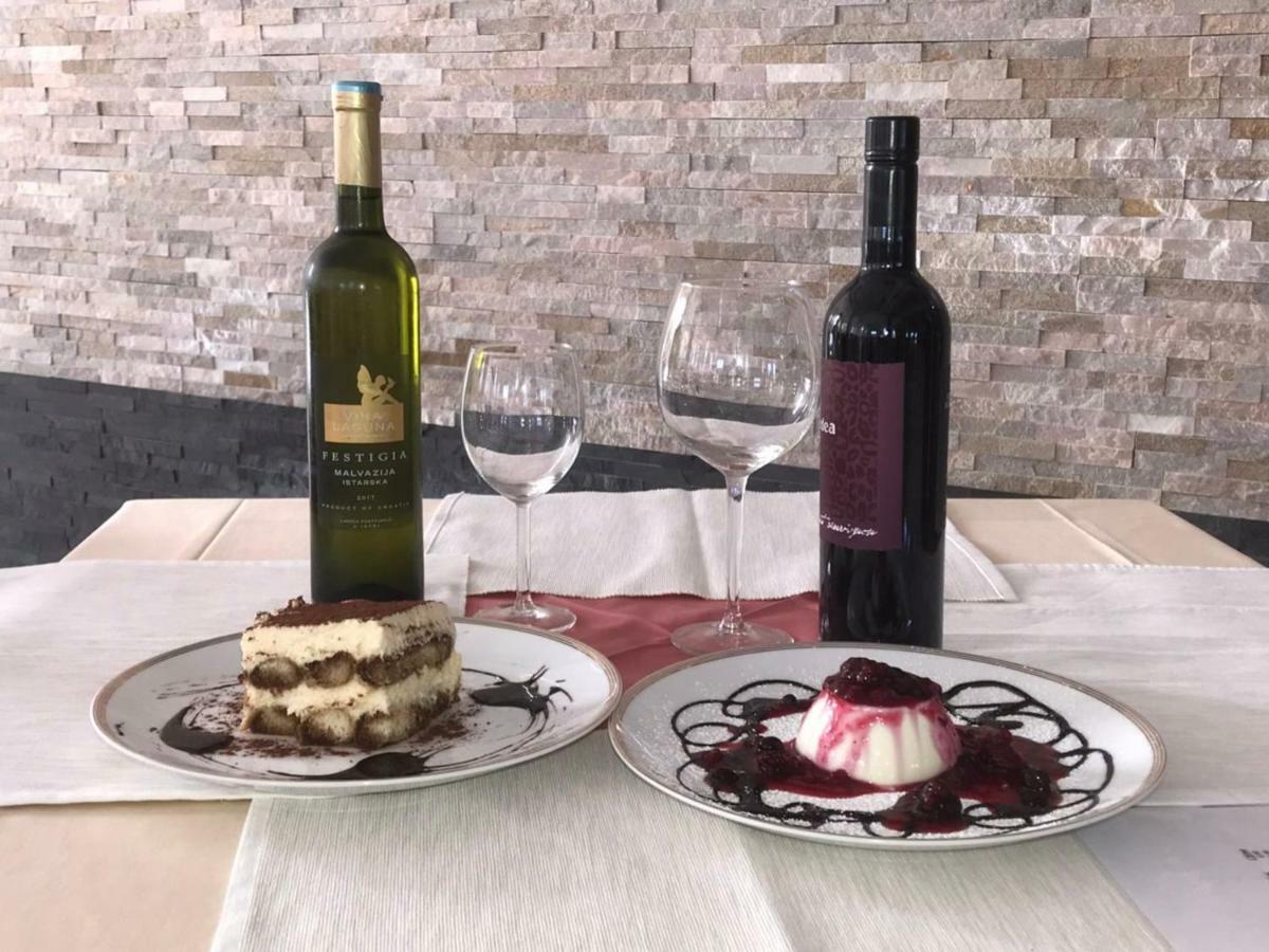 Hotel Livadic & Restaurant Лижнян Экстерьер фото
